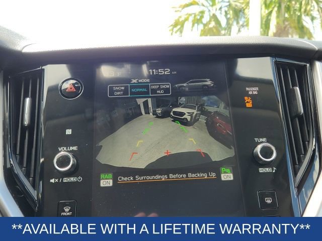 Used 2025 Subaru Outback Onyx Edition image 5