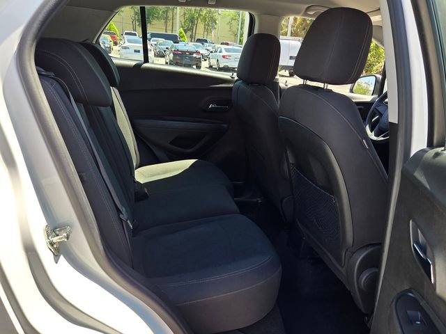 Used 2017 Chevrolet Trax LS image 16