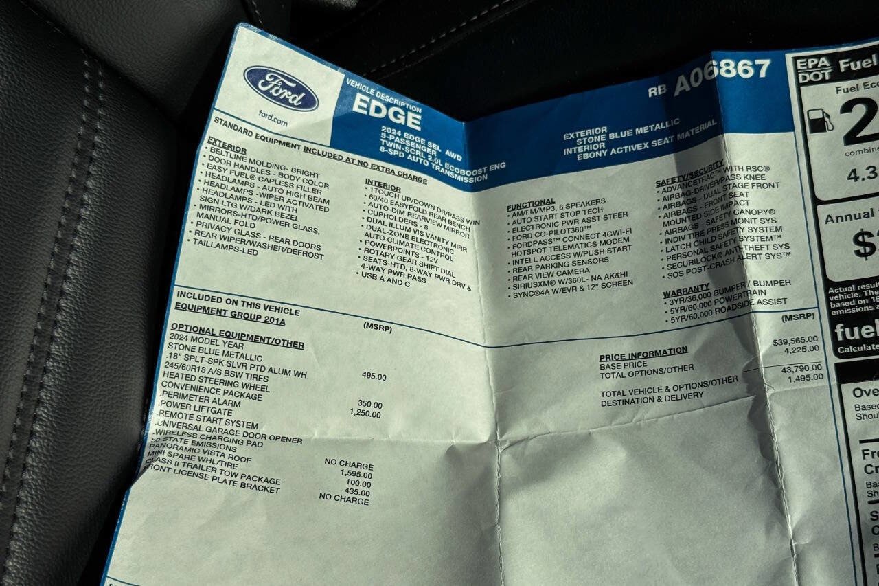 Used 2024 Ford Edge SEL w/ Convenience Package AWD/4WD image 35