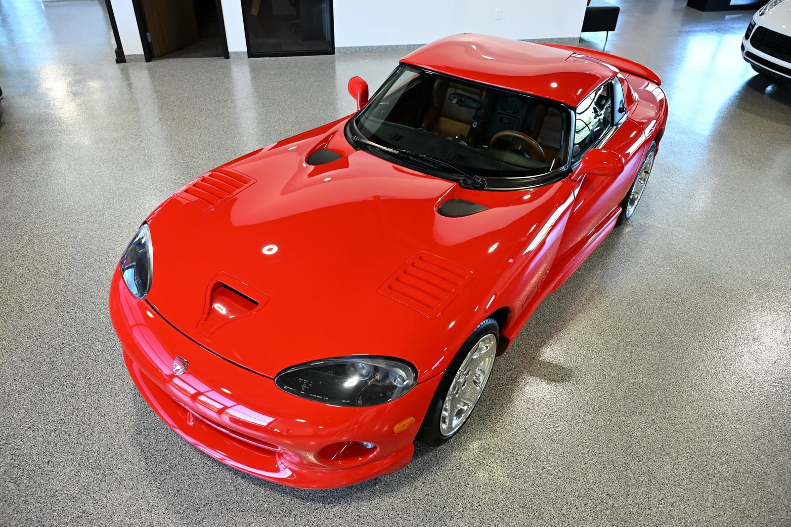Used 2001 Dodge Viper RT/10 RWD image 23