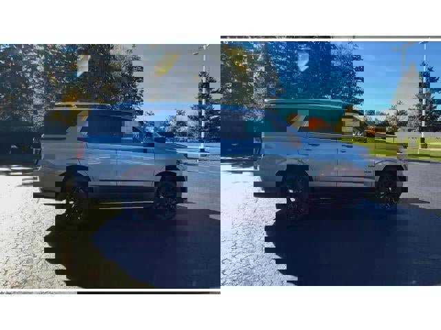 New 2026 Chevrolet Tahoe Premier image 9