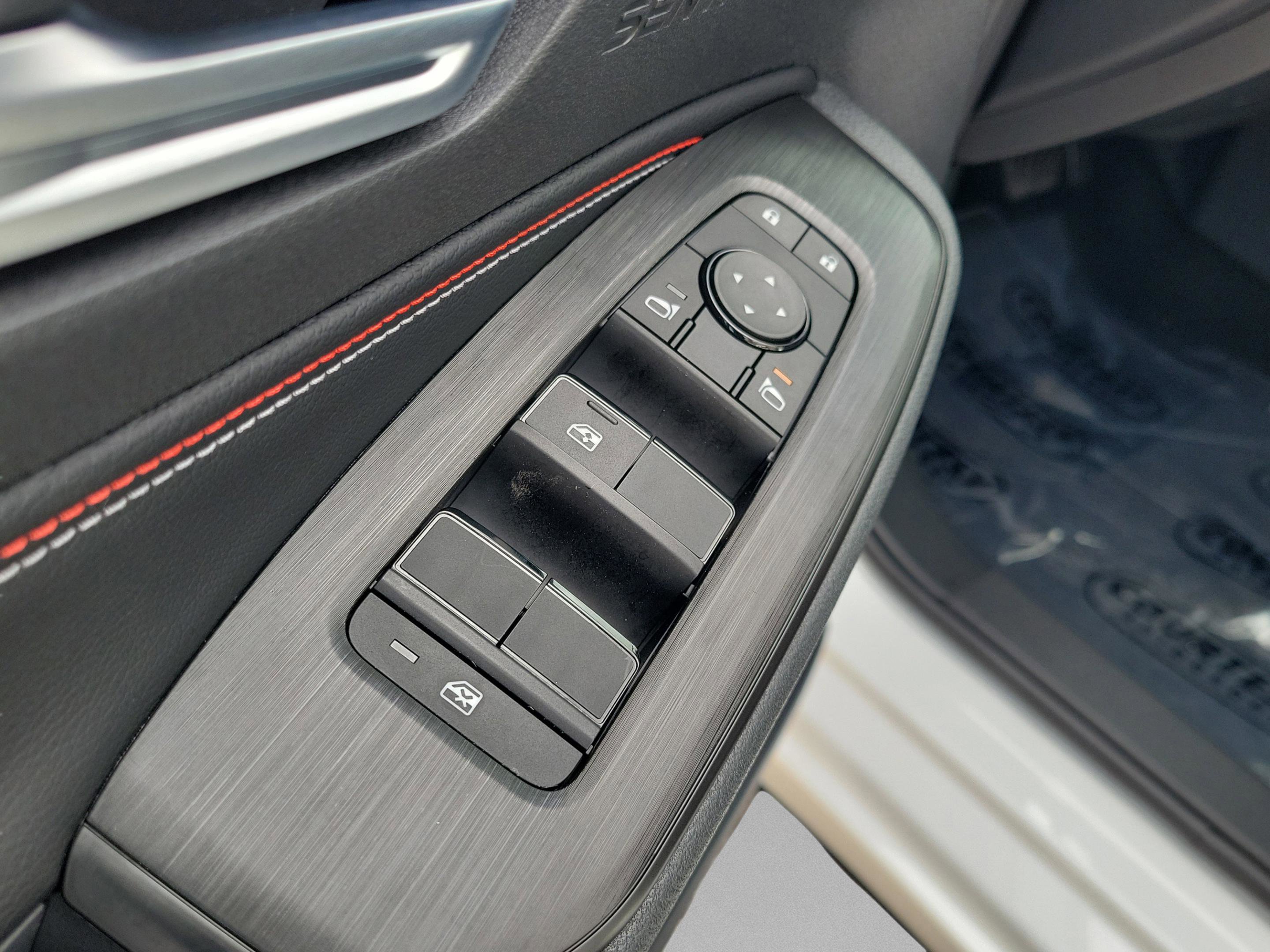 New 2026 Nissan Sentra SR w/ Floor Mat Package image 14