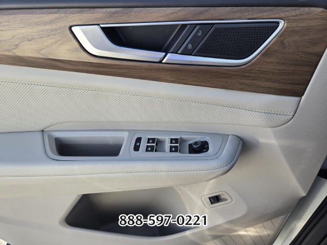 Certified 2024 Volkswagen Atlas SE FWD image 31