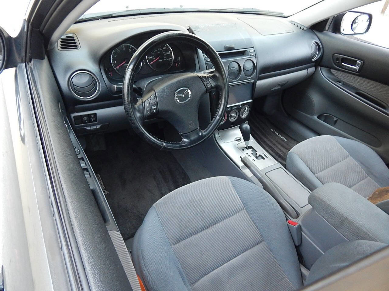 Used 2004 MAZDA MAZDA6 i image 11