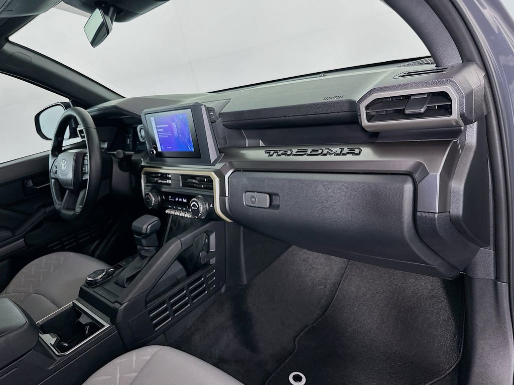 Certified 2025 Toyota Tacoma SR5 AWD/4WD image 28