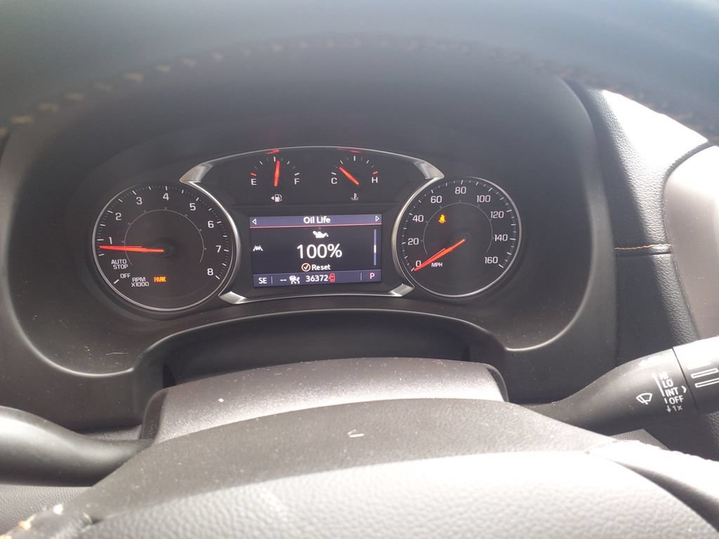 Used 2022 GMC Terrain AT4 w/ Tech Package AWD/4WD image 23