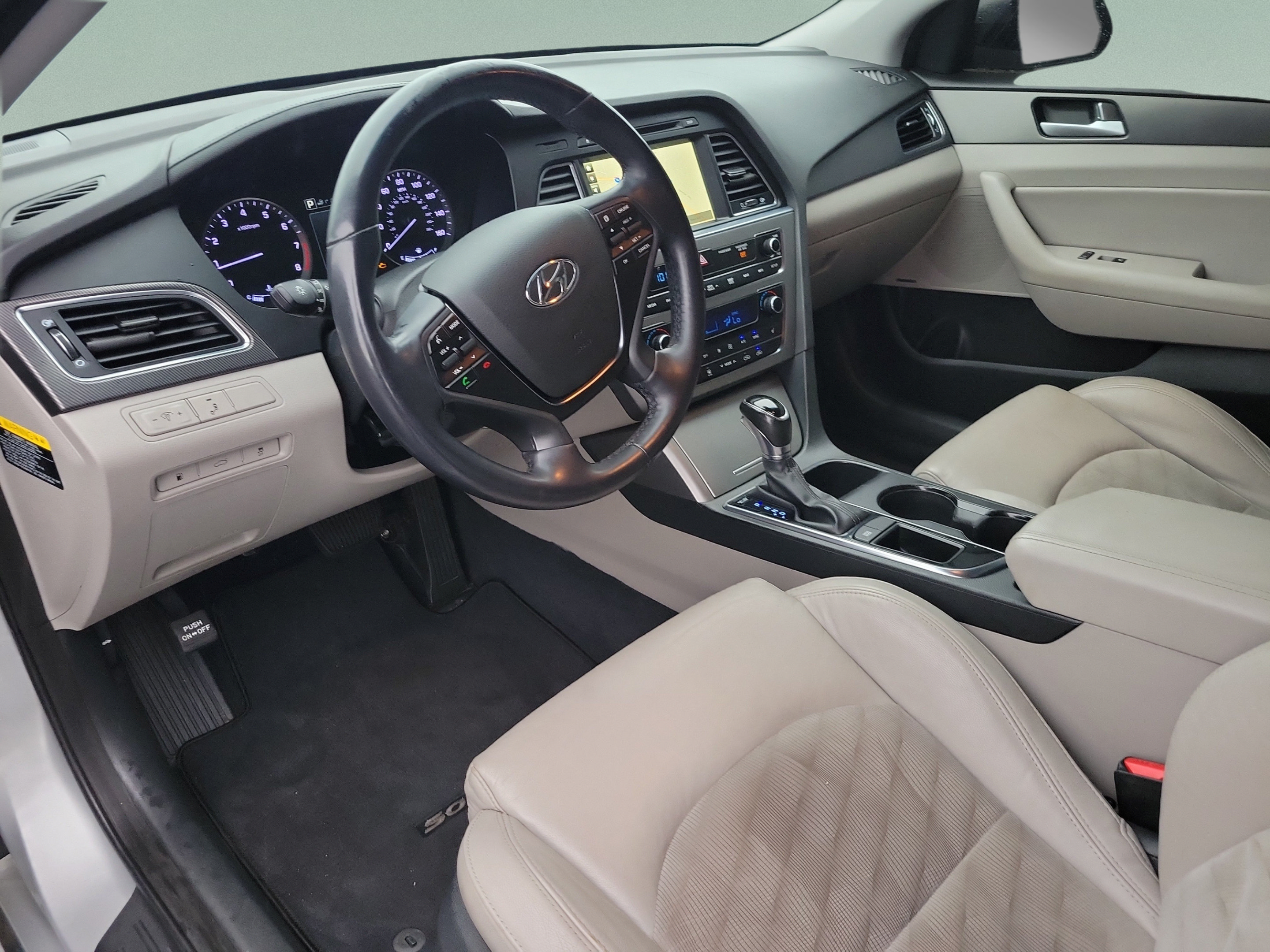 Used 2015 Hyundai Sonata Sport w/ Option Group 04 FWD image 14