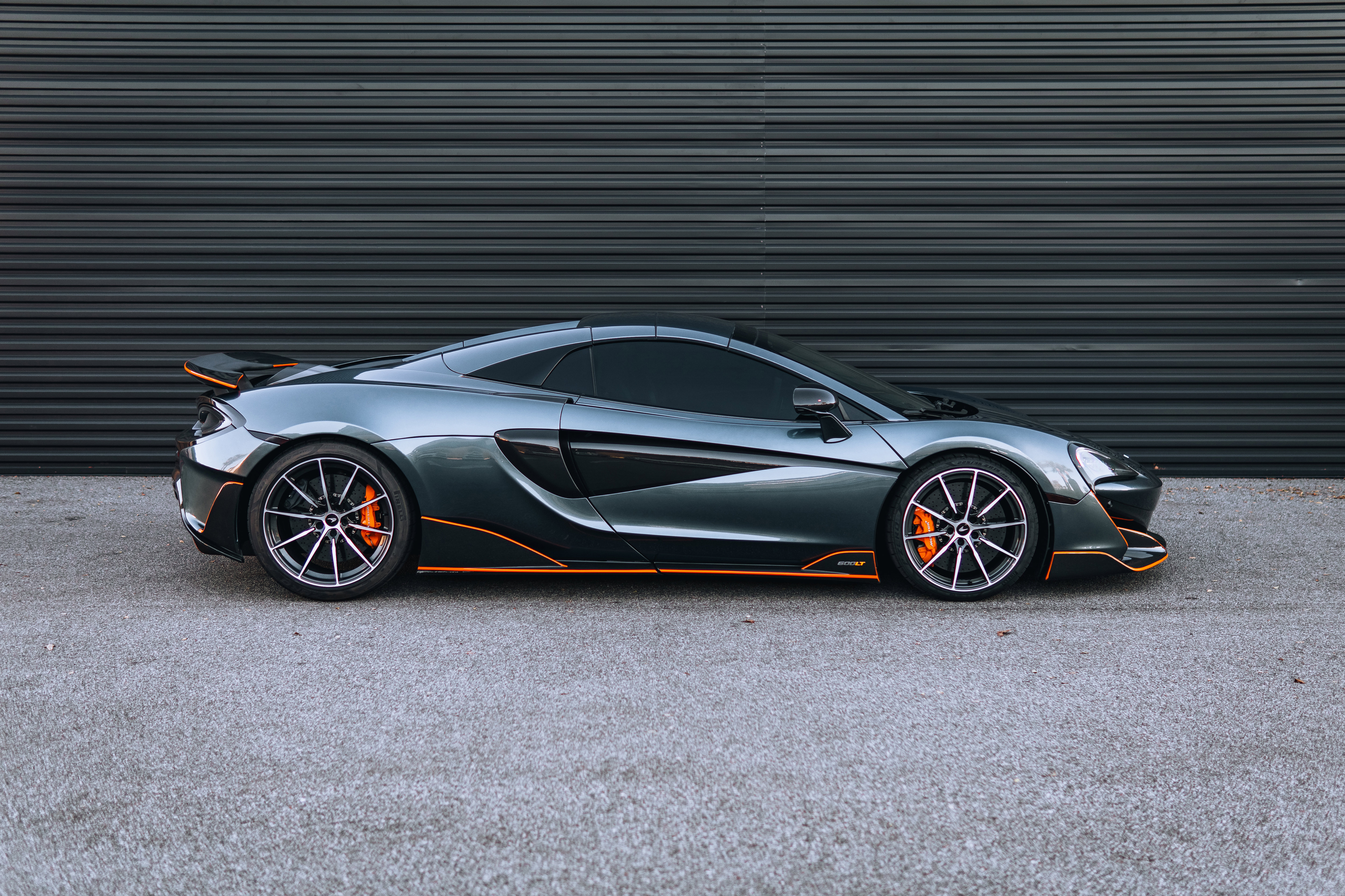 Used 2020 McLaren 600LT Spider image 21