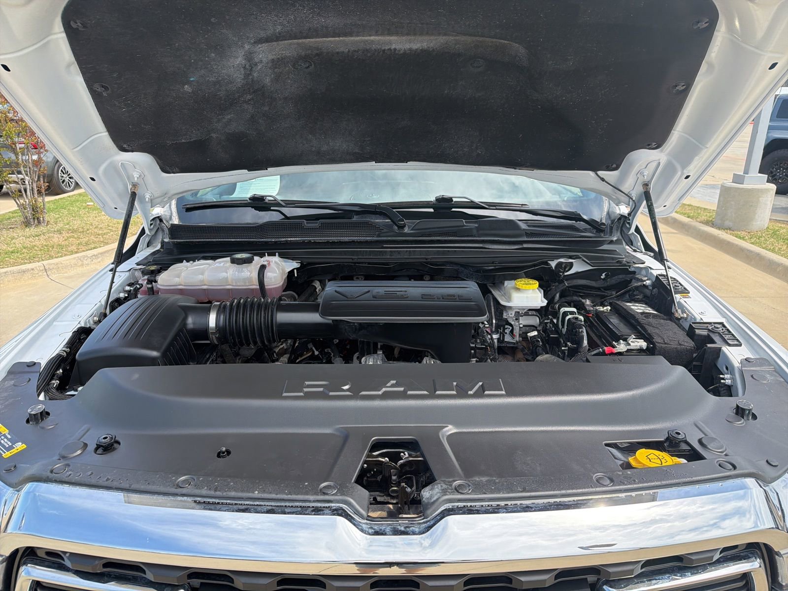 Used 2025 RAM 1500 Lone Star AWD/4WD image 11