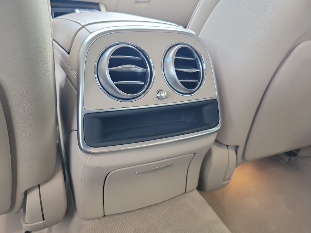 Used 2020 Mercedes-Benz S 560 4MATIC Sedan image 20