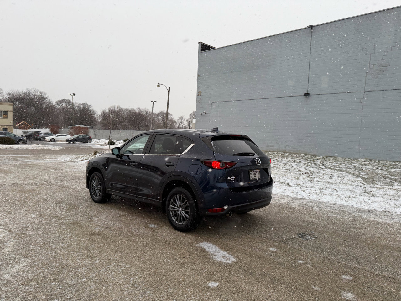 Used 2017 MAZDA CX-5 Touring image 5