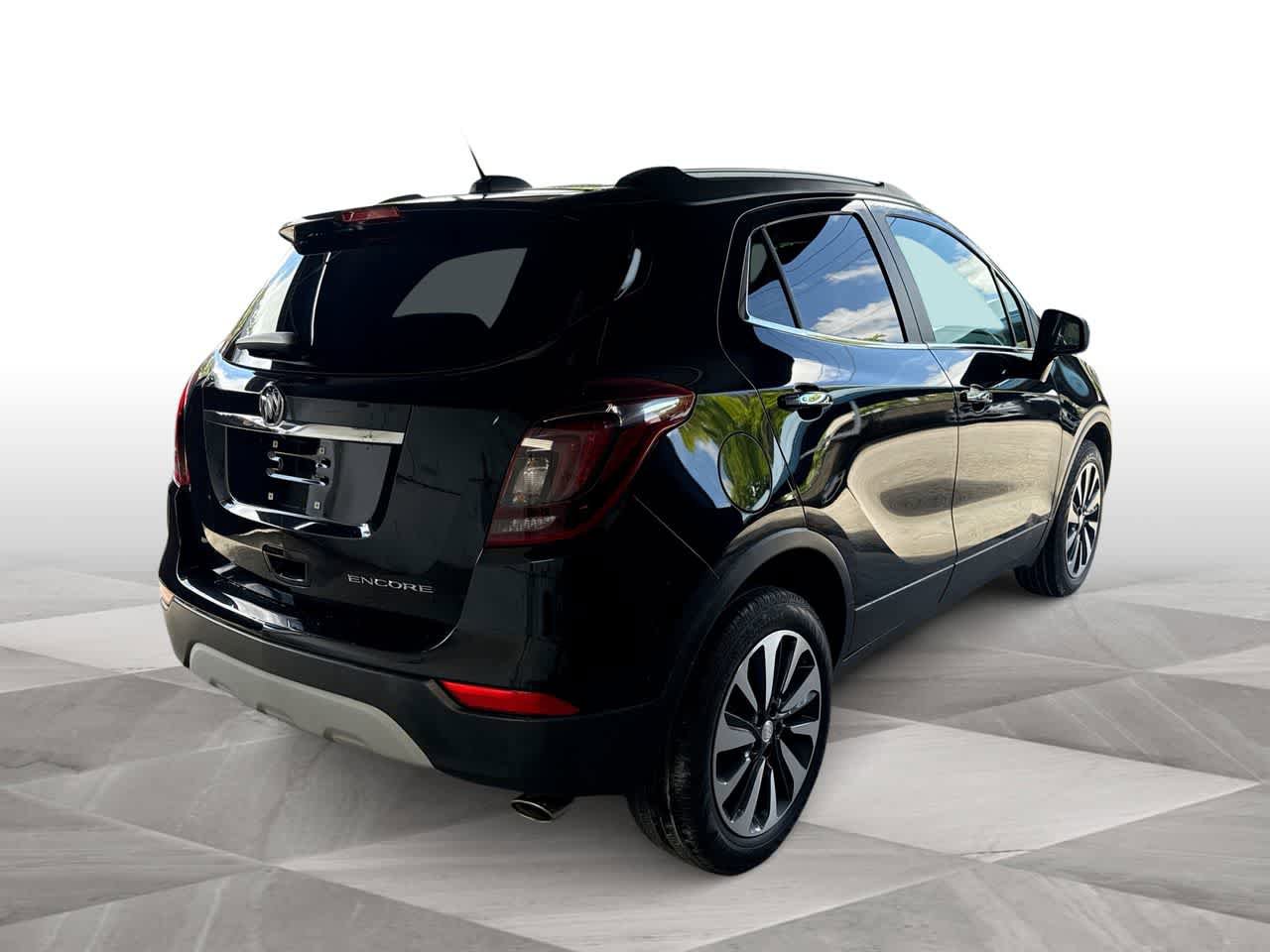 Used 2021 Buick Encore Preferred w/ Safety Package FWD image 8