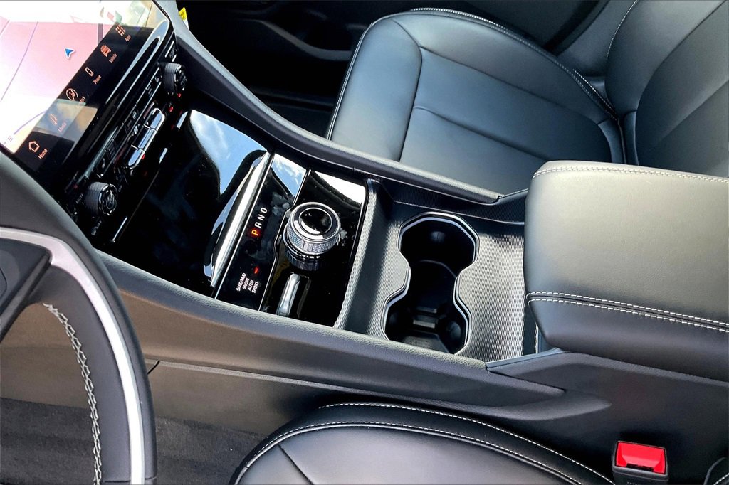 New 2025 Jeep Grand Cherokee Limited w/ Black Appearance Package image 8