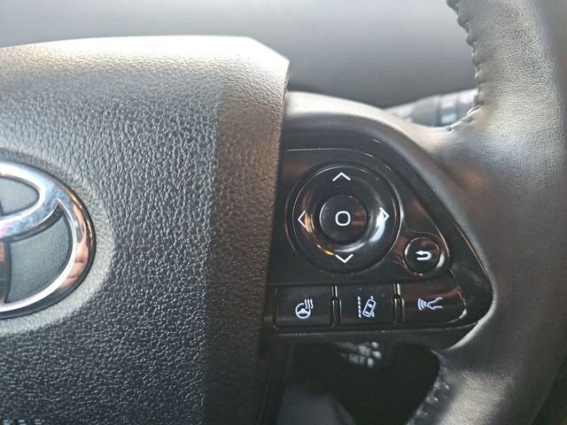 Used 2019 Toyota Prius XLE w/ Advanced Technology Package image 32