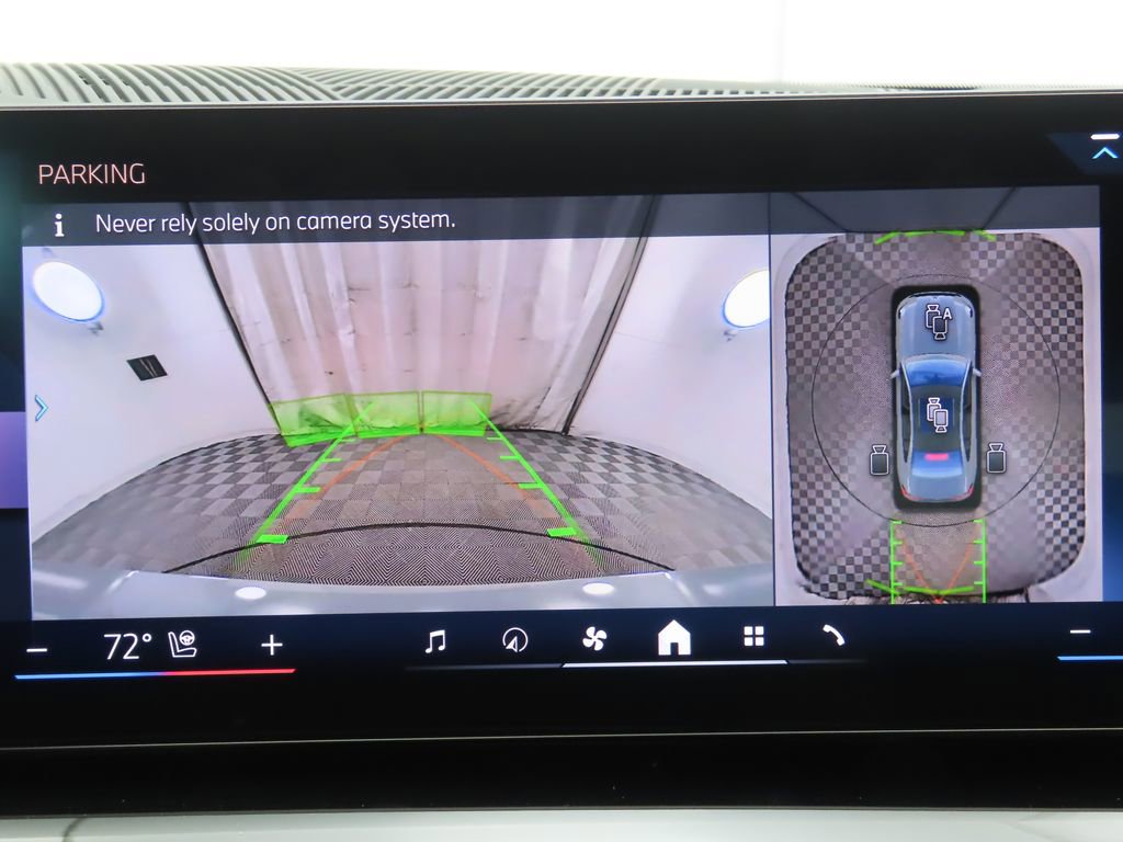 New 2026 BMW i5 eDrive40 w/ M Sport Package image 15