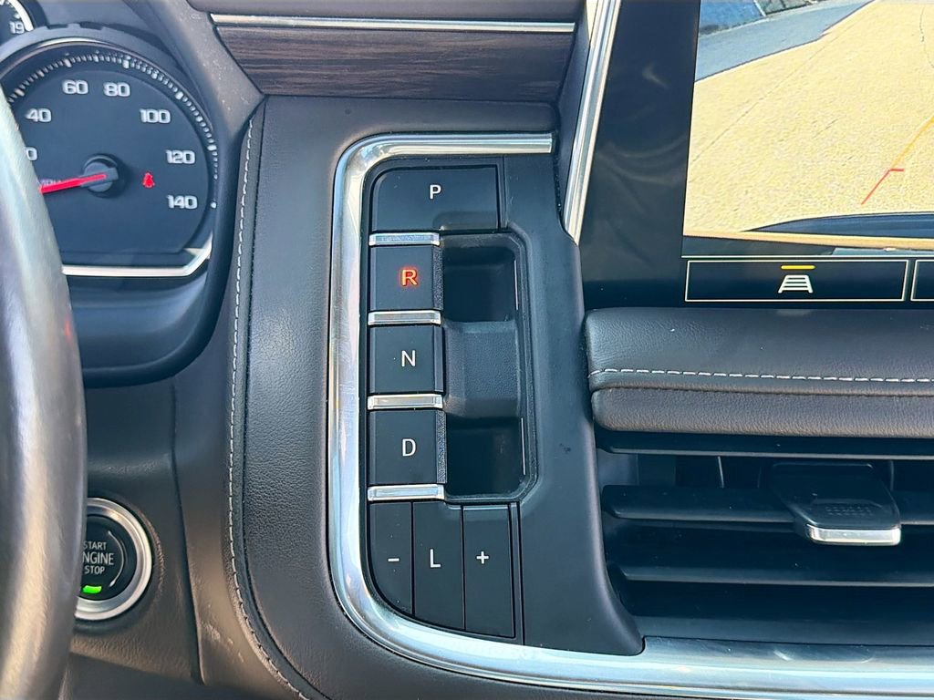 Used 2021 Chevrolet Tahoe Z71 image 32