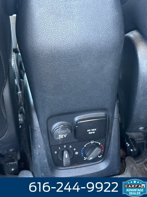 Used 2019 Ford Transit Connect Titanium w/ Titanium Premium Package FWD image 10
