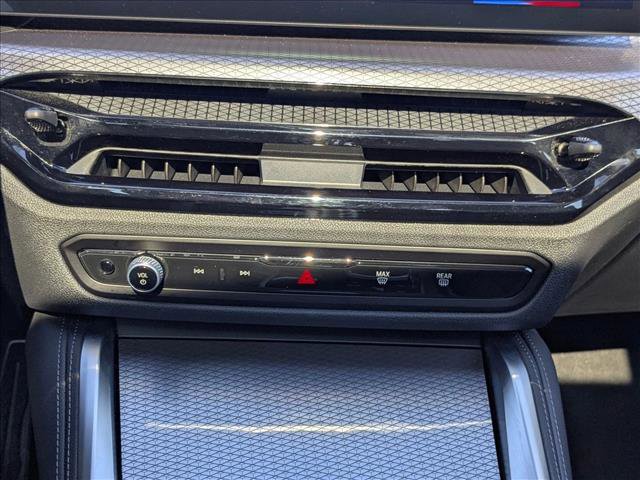 Used 2025 BMW 430i xDrive w/ M Sport Package image 16