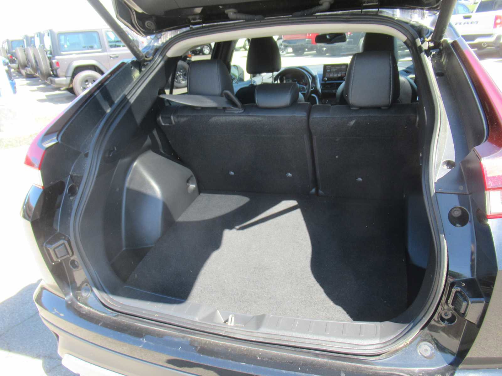 Used 2024 Mitsubishi Eclipse Cross SE image 5