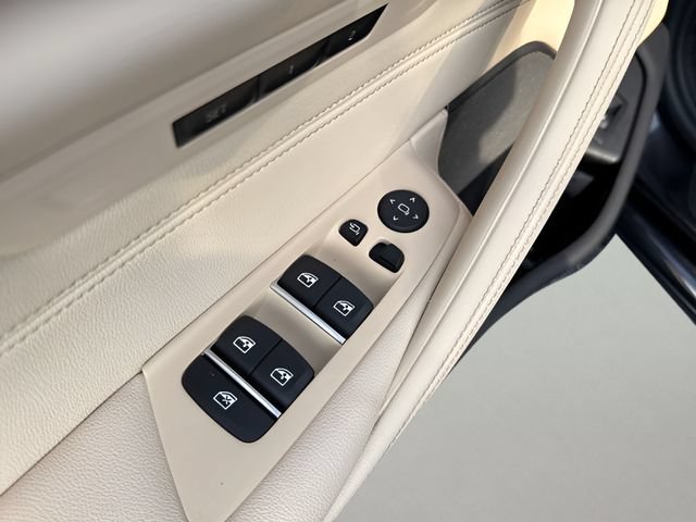 Certified 2023 BMW 530i xDrive w/ Premium Package AWD/4WD image 11