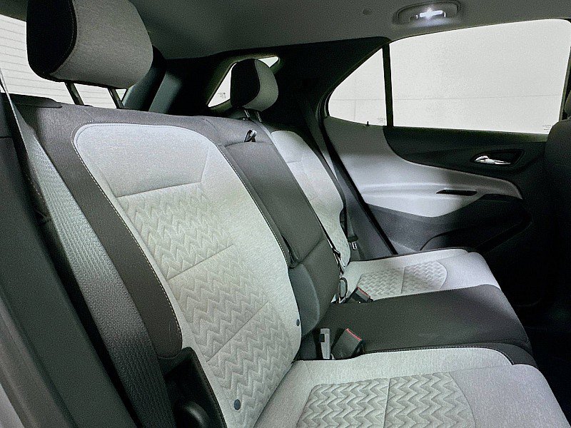Used 2023 Chevrolet Equinox LS w/ LS Convenience Package image 24
