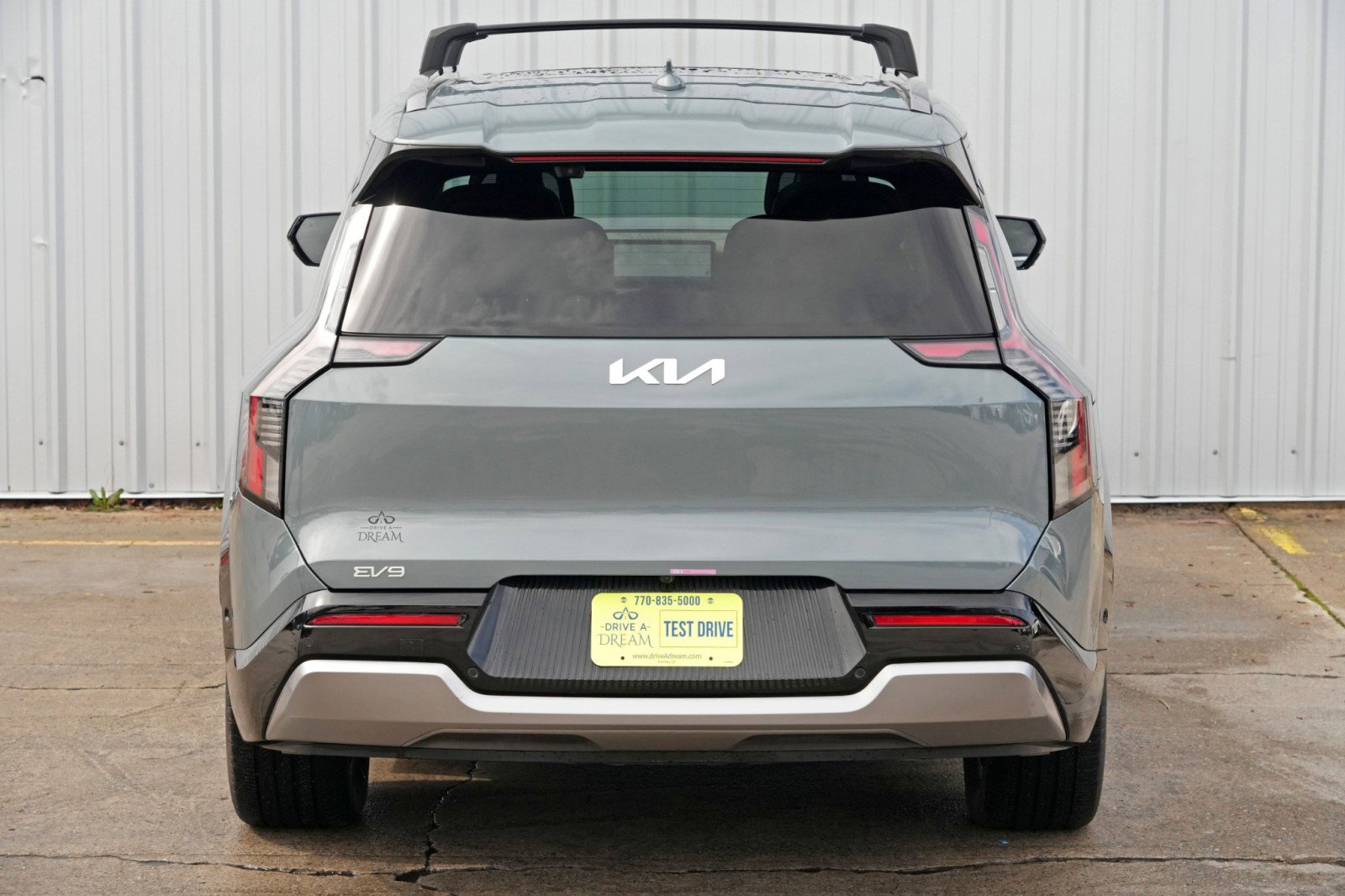 Used 2024 Kia EV9 Land image 58