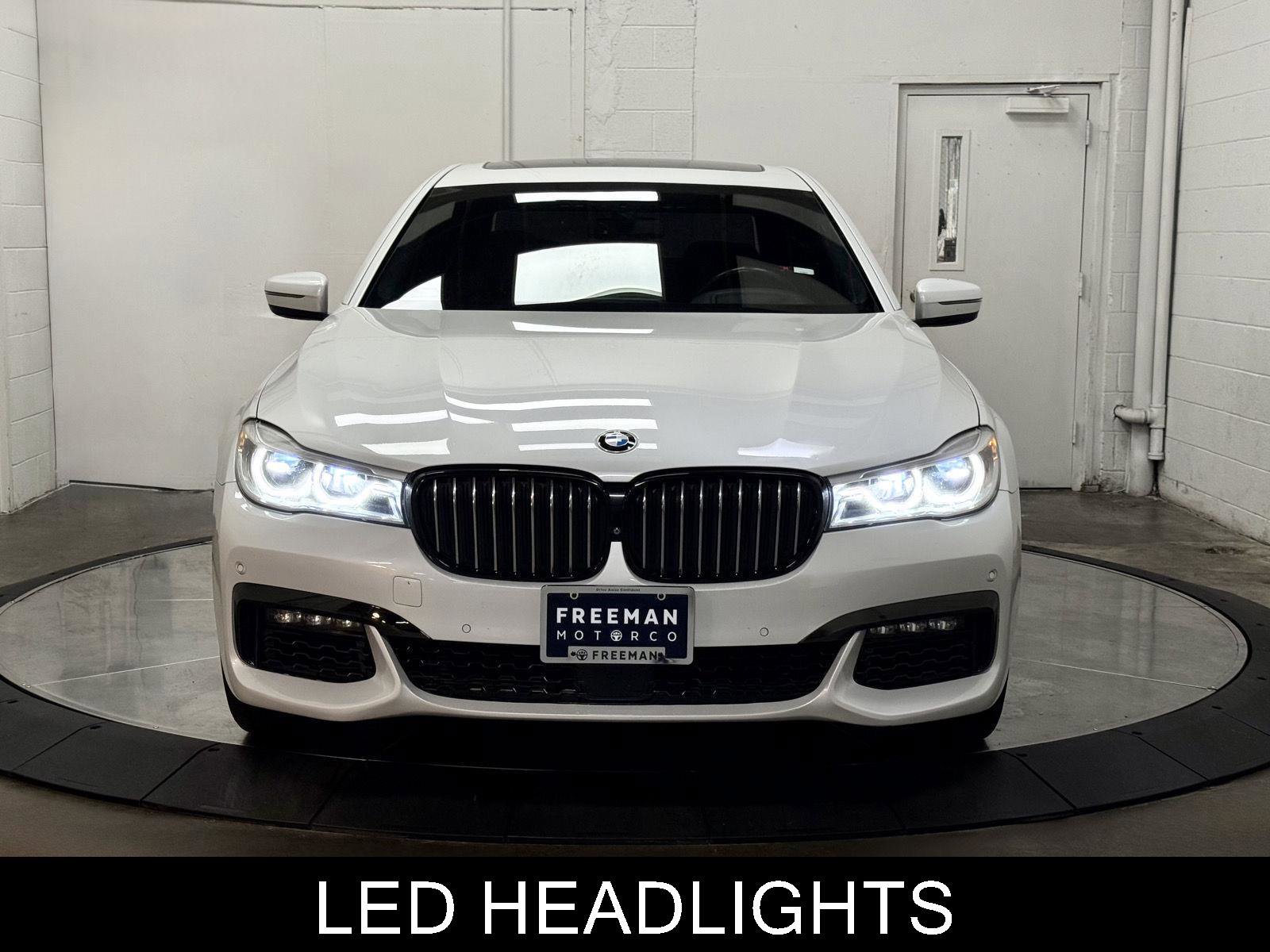 Used 2017 BMW 750i RWD image 3