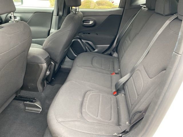 Used 2020 Jeep Renegade Latitude image 19