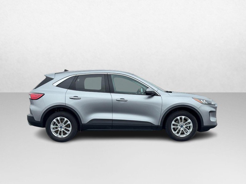 Used 2021 Ford Escape SE w/ Convenience Package image 2