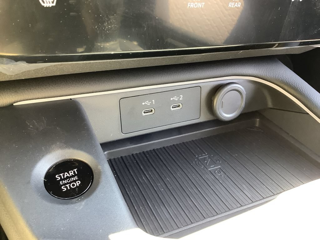 New 2026 Nissan Sentra SV w/ SV Convenience Package FWD image 27