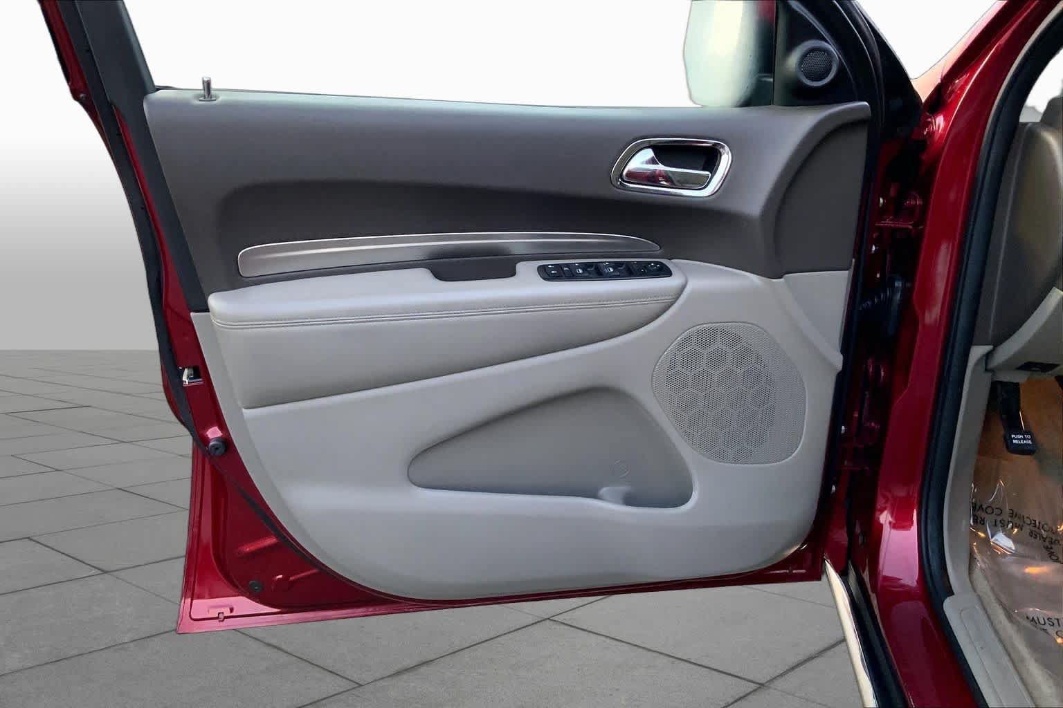 Used 2013 Dodge Durango SXT AWD/4WD image 21