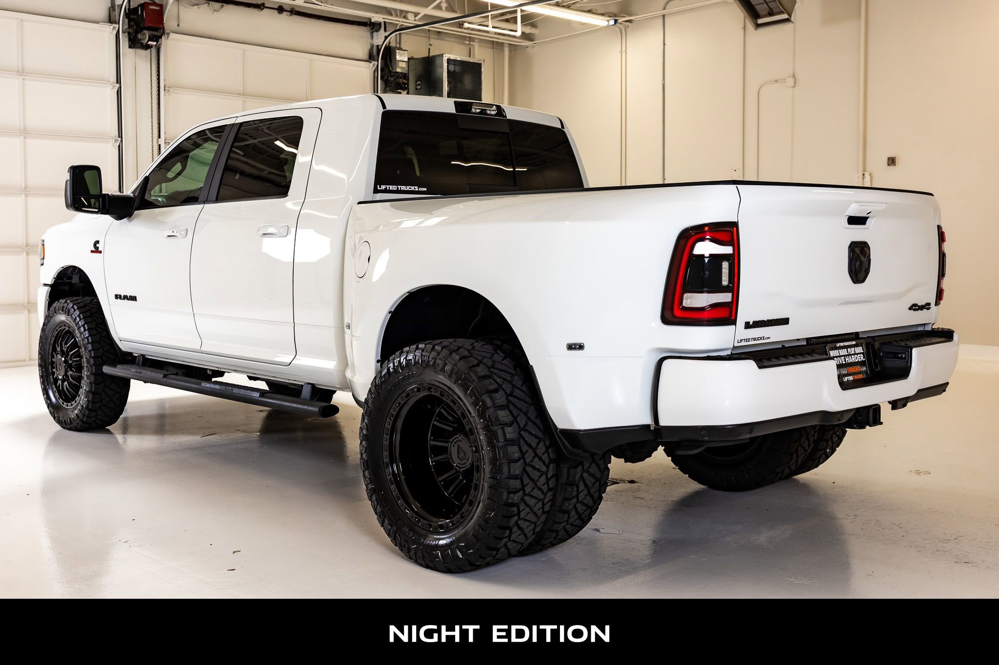 Used 2024 RAM 3500 Laramie w/ Night Edition AWD/4WD image 7