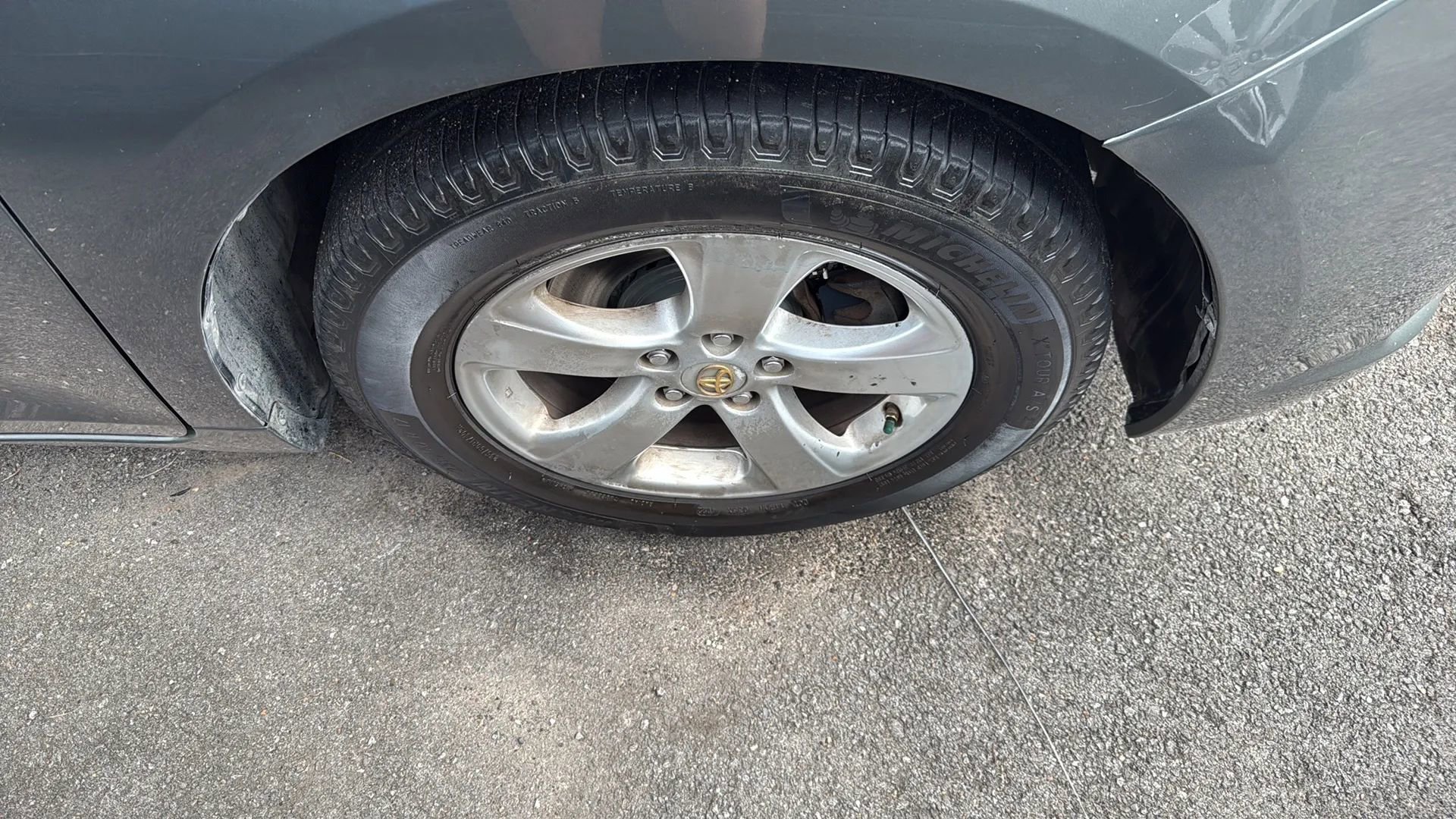 Used 2014 Toyota Sienna LE image 26