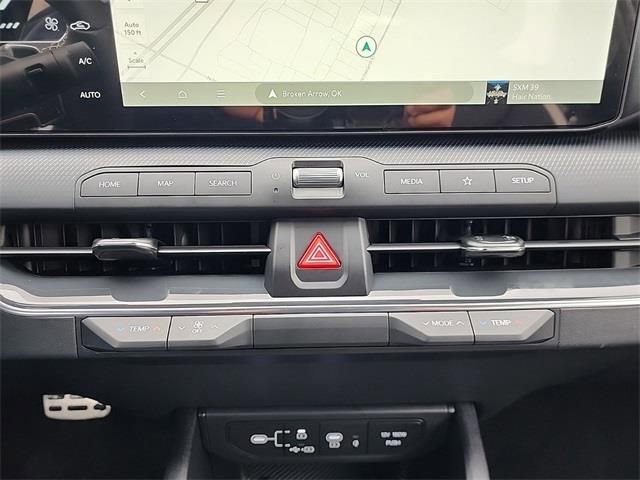 Certified 2025 Kia K4 GT-Line Turbo image 23