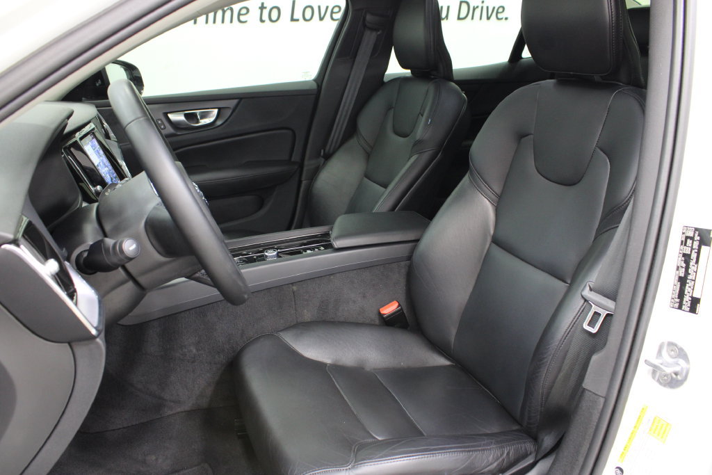 Used 2024 Volvo S60 B5 Core AWD/4WD image 16