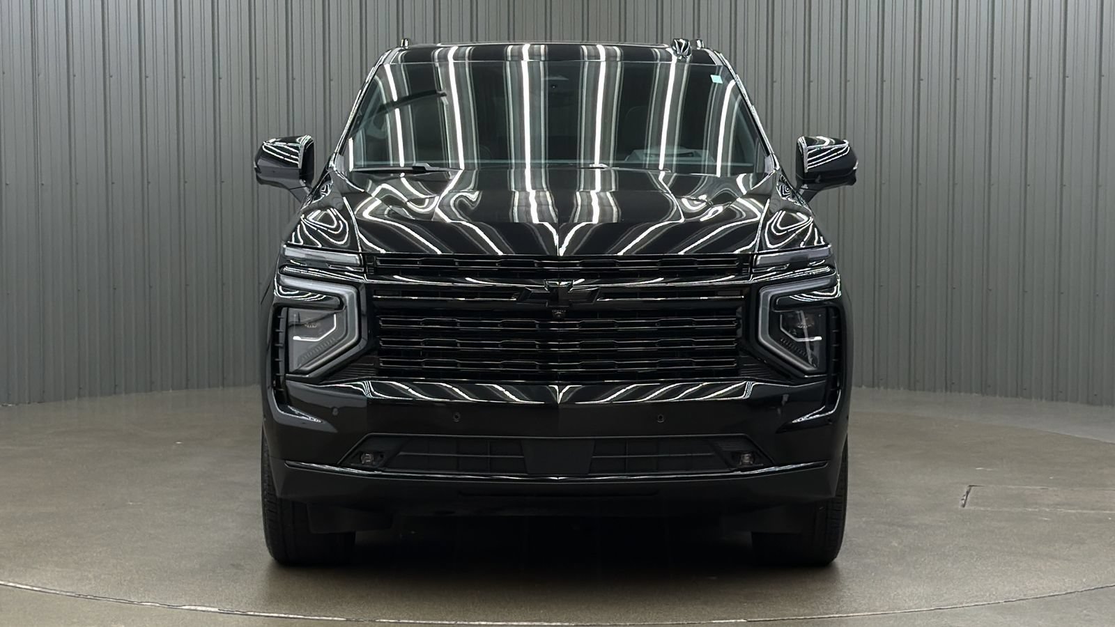 Used 2026 Chevrolet Suburban High Country w/ Sun And Tow Package AWD/4WD image 8