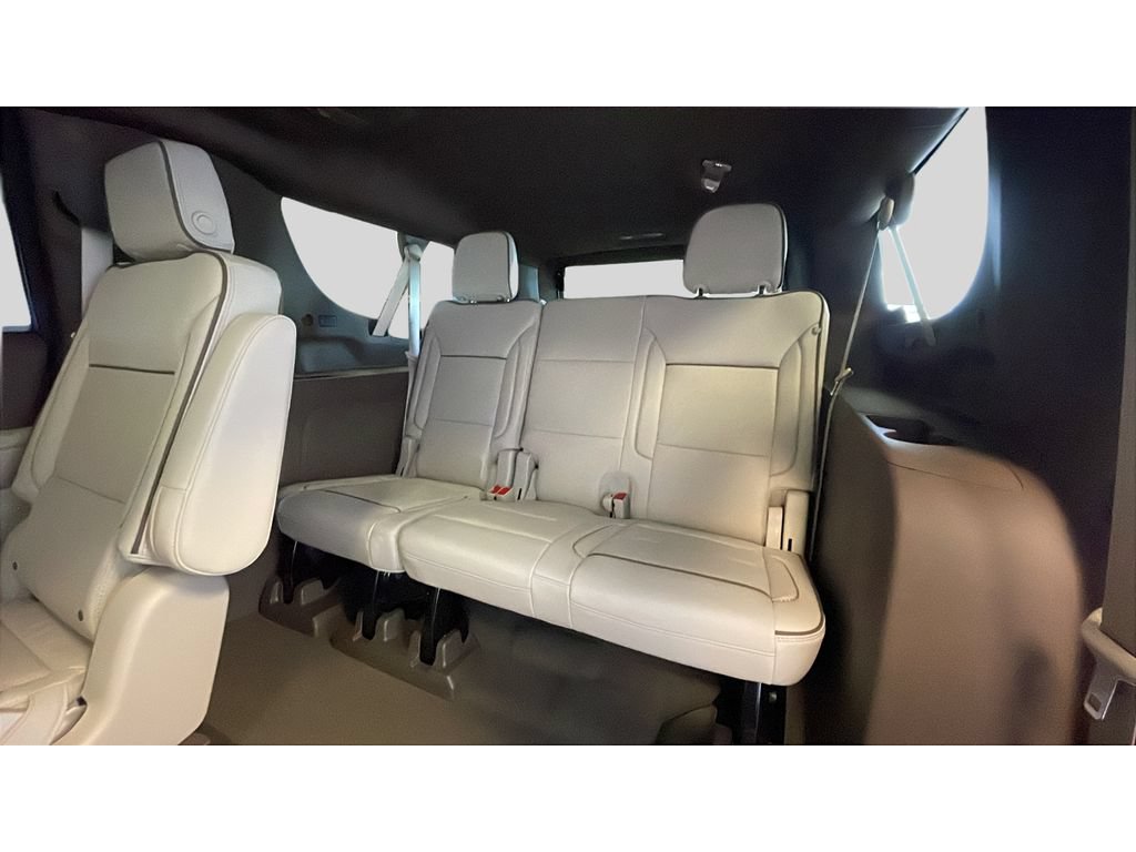 New 2026 GMC Yukon XL Denali w/ Denali Reserve Package AWD/4WD image 17