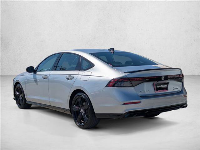 Used 2025 Honda Accord Sport image 8