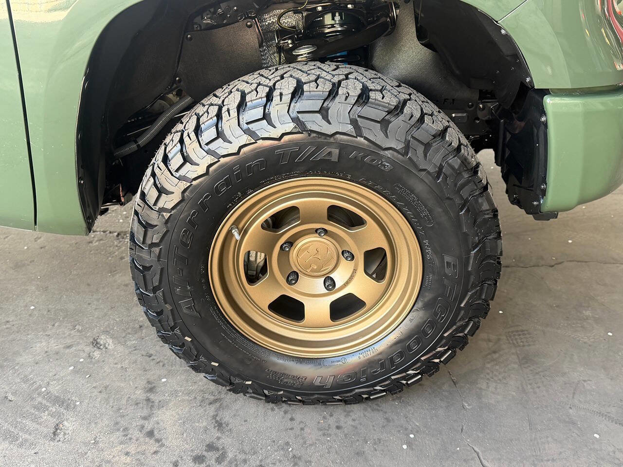 Used 2021 Toyota Tundra Limited w/ Limited Premium Package image 98