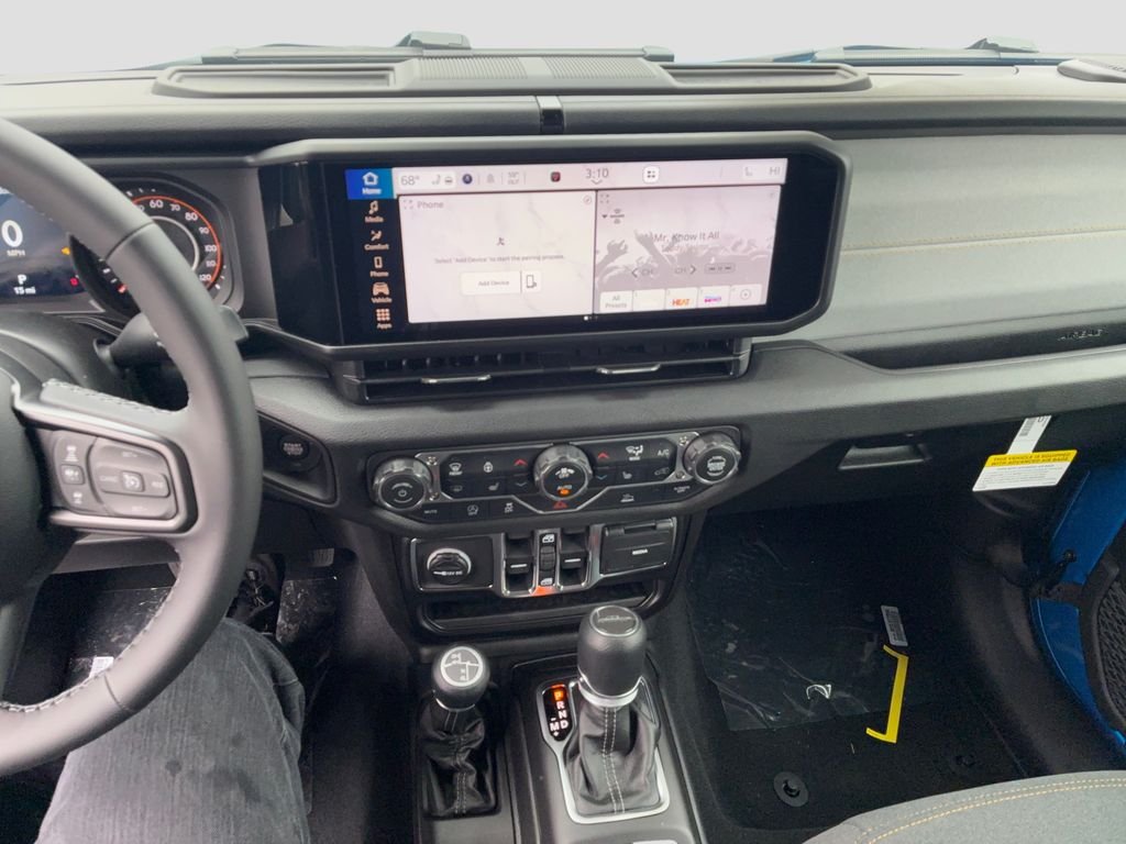 New 2026 Jeep Gladiator Sport AWD/4WD image 11