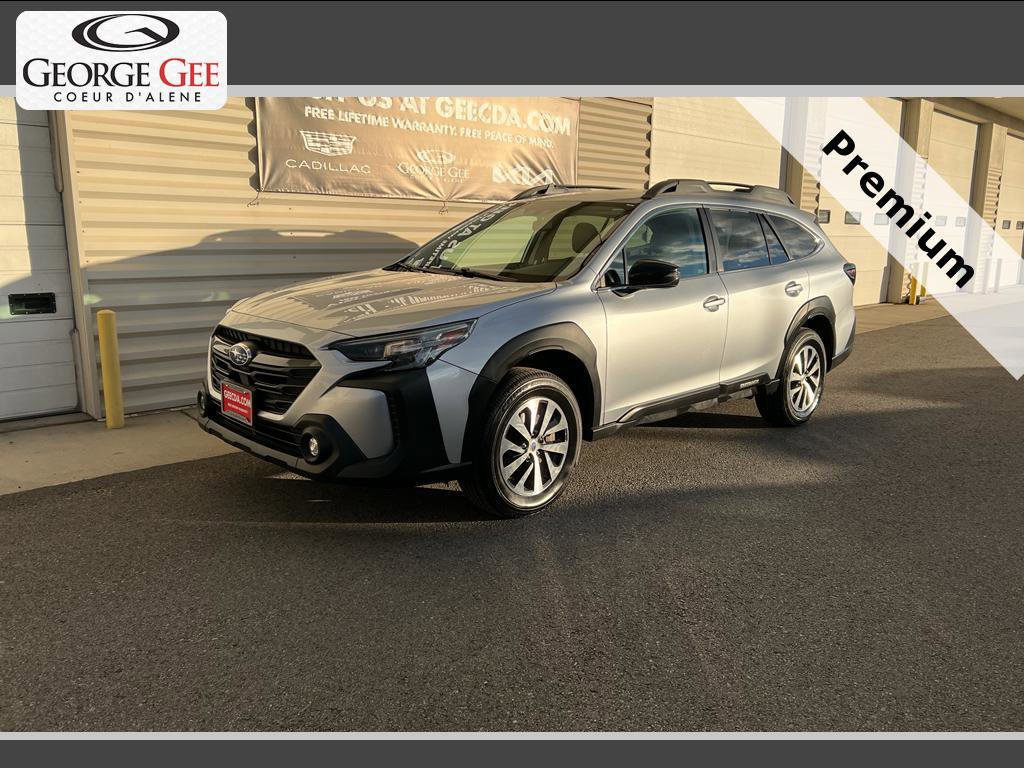Used 2024 Subaru Outback Premium image 1