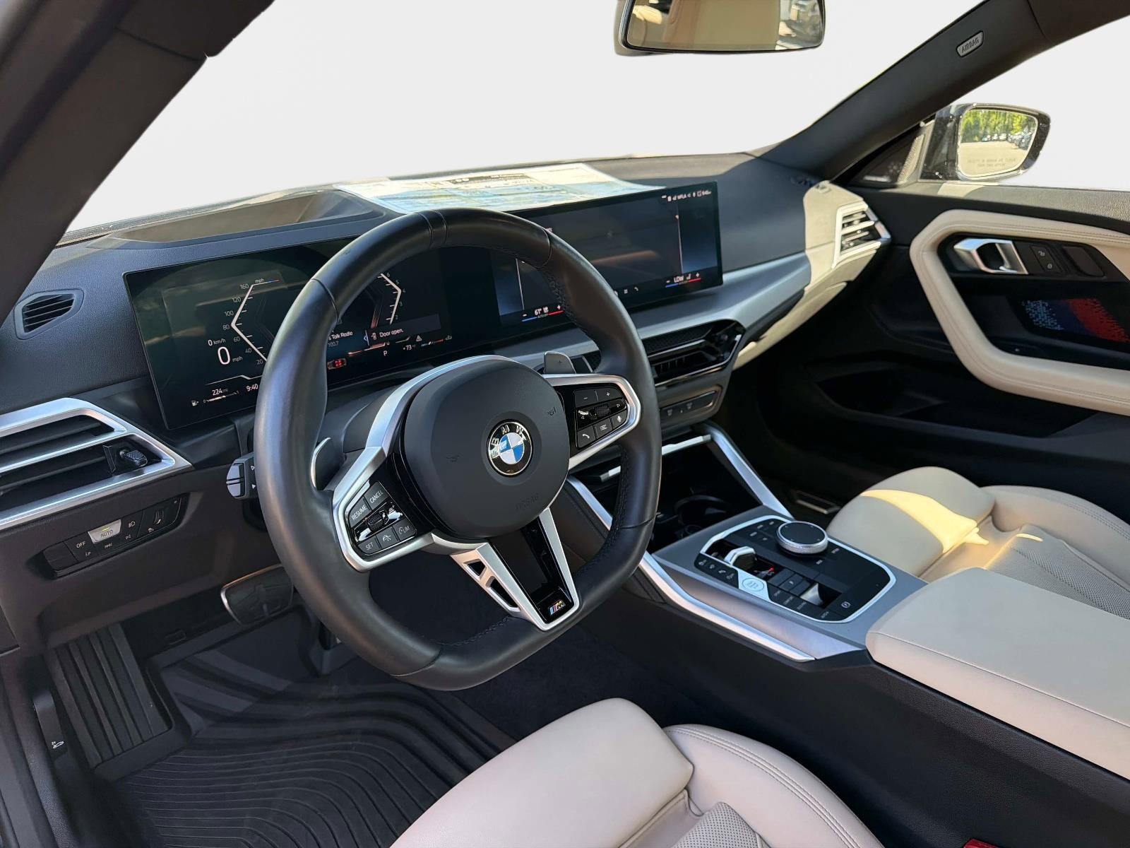 Used 2025 BMW 230i Coupe w/ M Sport Package RWD image 13