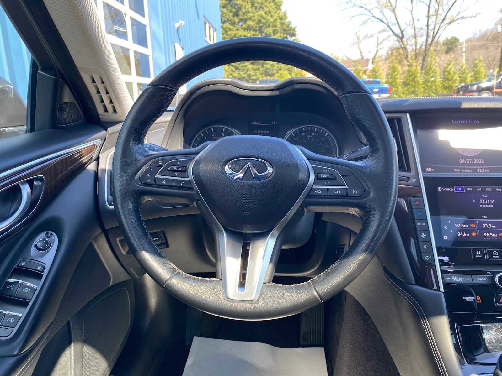 Used 2018 INFINITI Q50 Luxe AWD/4WD image 15
