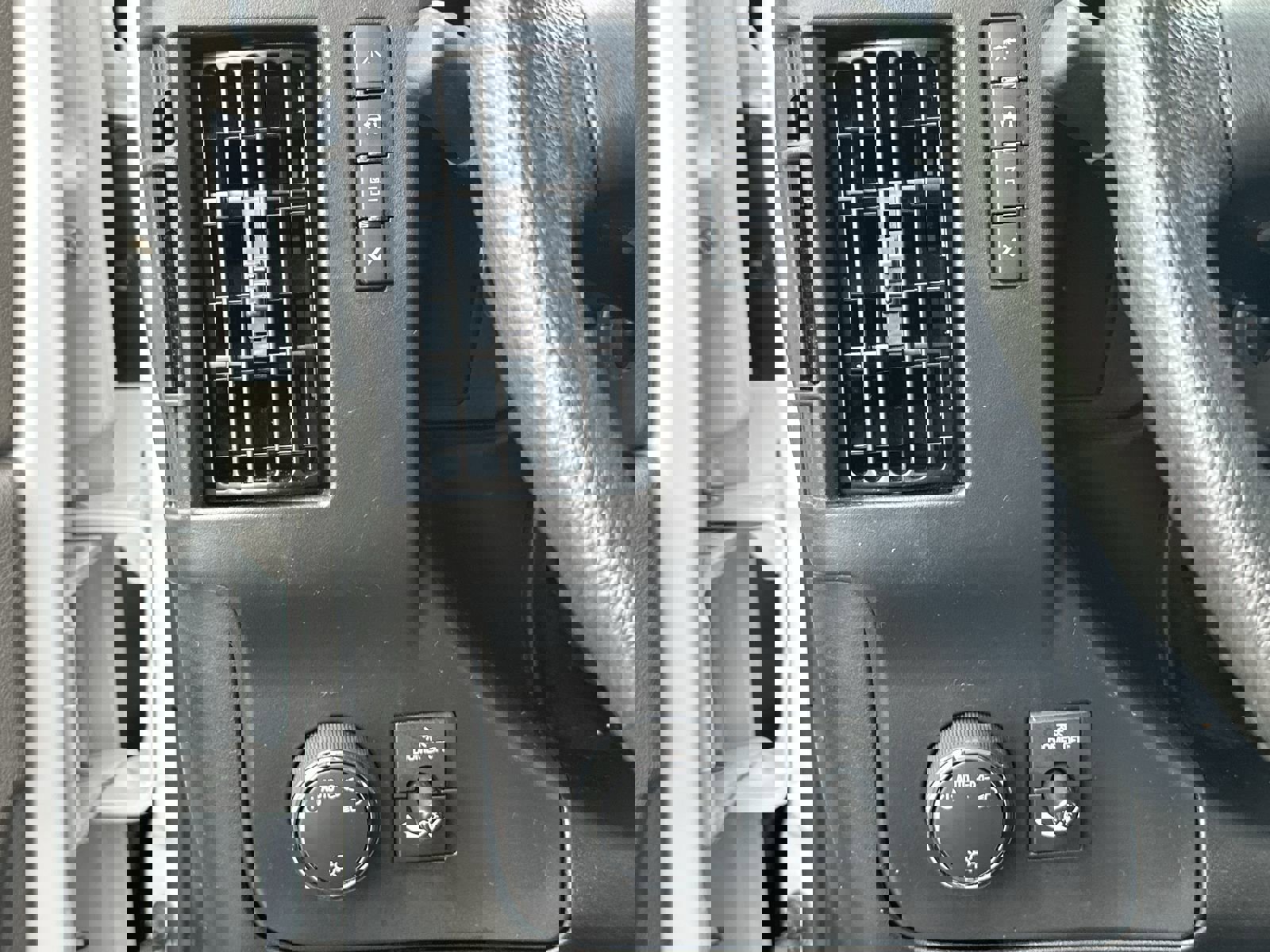 Certified 2024 GMC Savana 2500 w/ Driver Convenience Package image 21