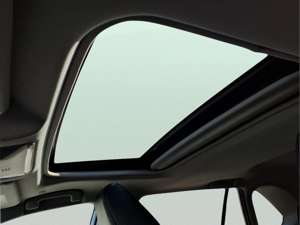 Used 2023 Toyota RAV4 XLE Premium image 20