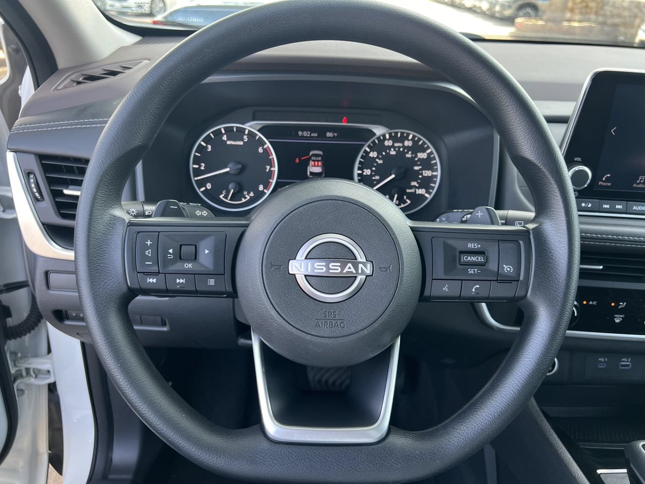 Used 2023 Nissan Rogue S FWD image 10