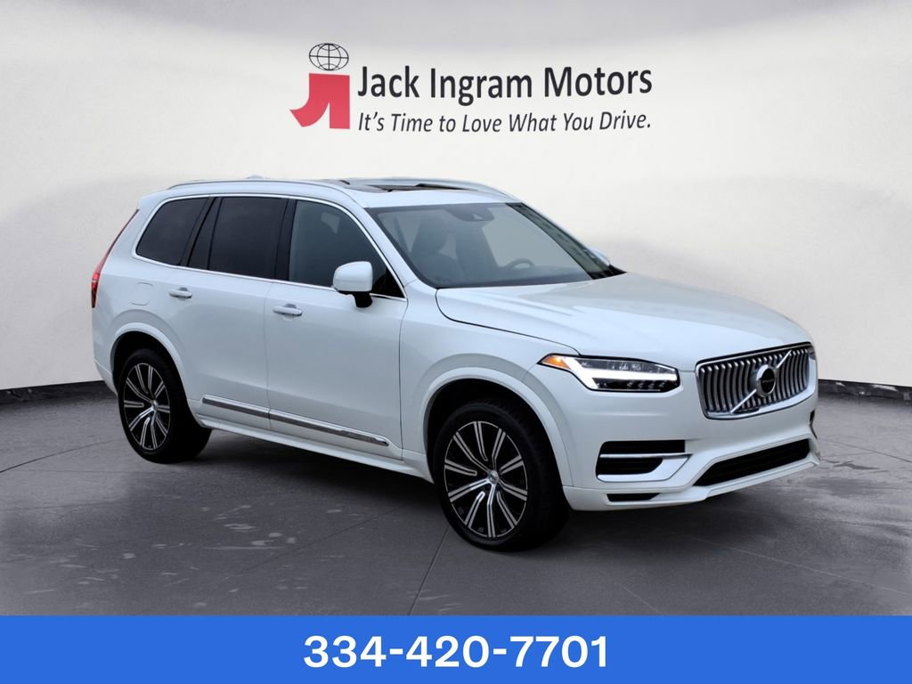 Used 2022 Volvo XC90 T8 Inscription image 7