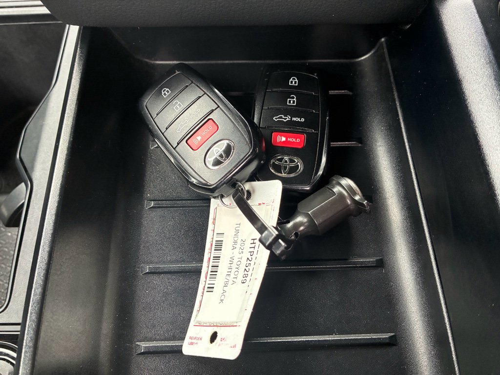 Used 2025 Toyota Tundra SR image 29