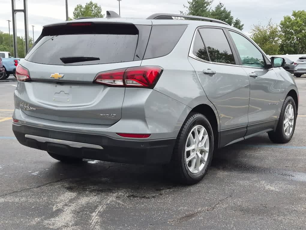 Used 2023 Chevrolet Equinox LT AWD/4WD image 3