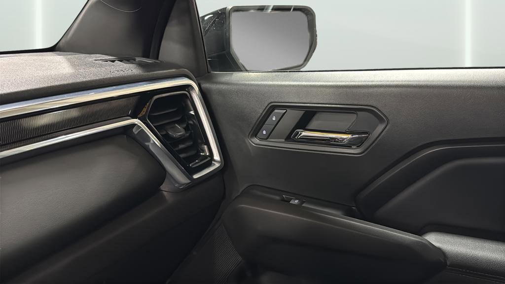 Used 2024 GMC Canyon Elevation w/ Convenience Package image 19